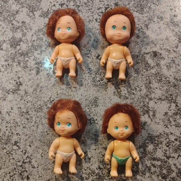 Replacement / Extra Quint Dolls - Picture 6 of 10